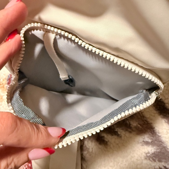 Adidas Cream Mini Backpack – Lightweight & Stylish - Picture 9 of 11